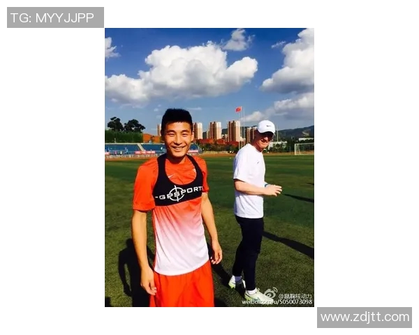 吴芳专访：从青涩球员到足球教练的心路历程与梦想追寻